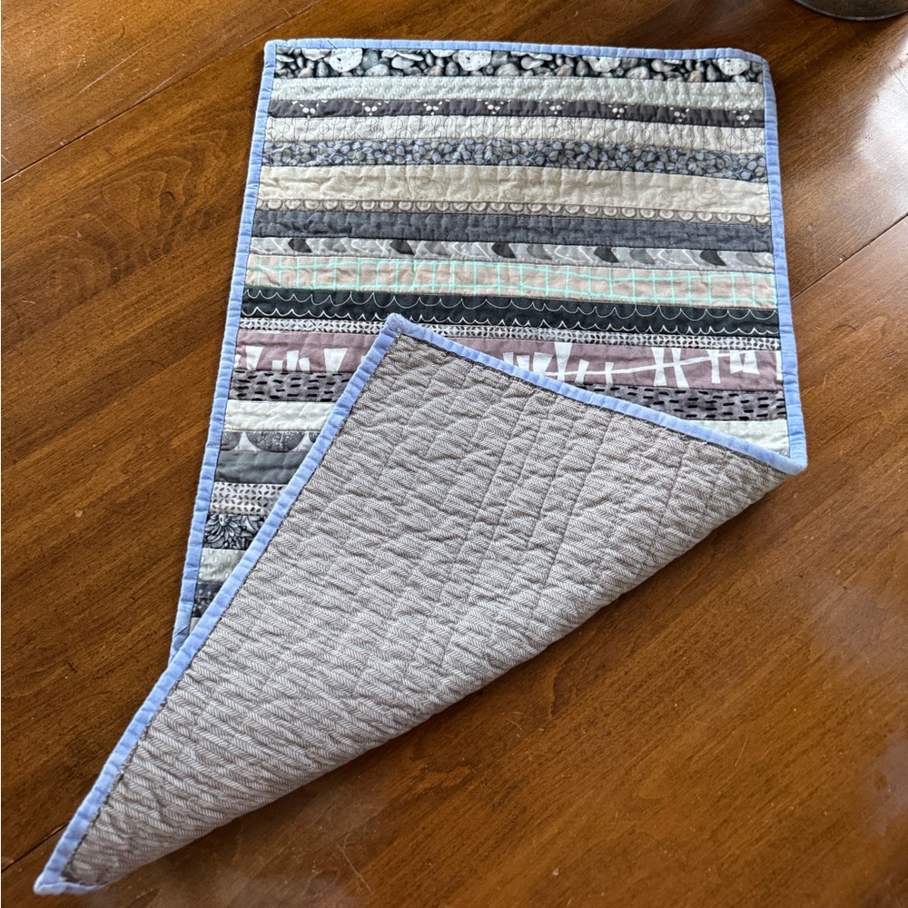 Handmade Table Runner - Picture 5 of 12